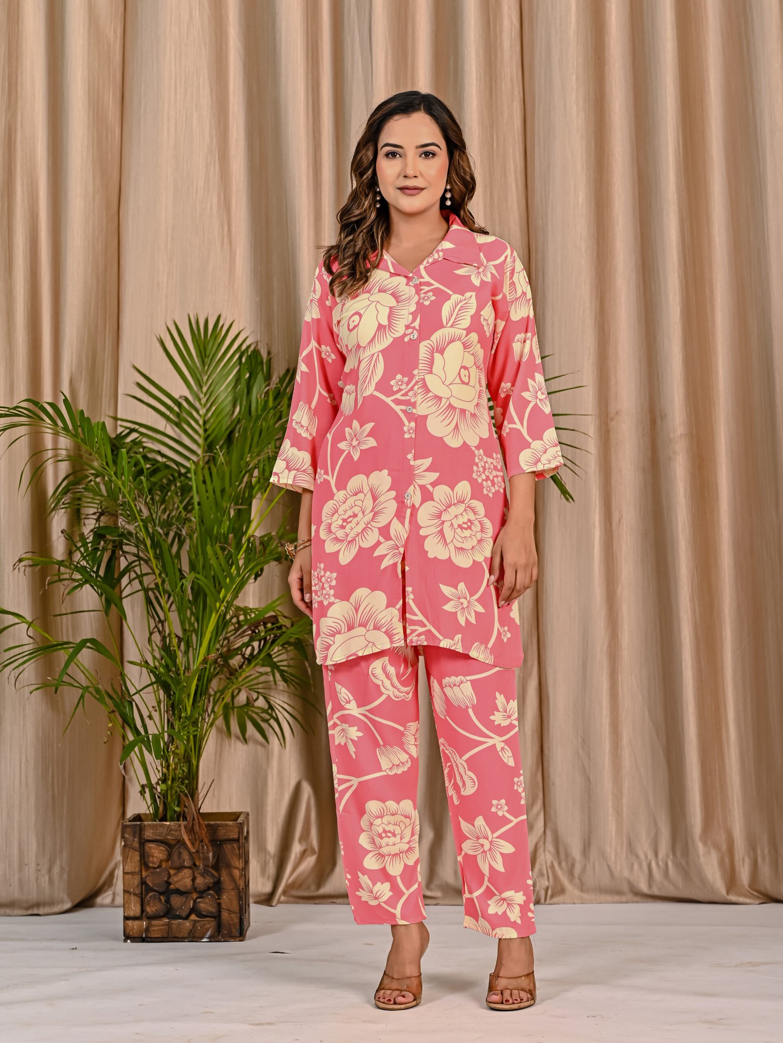 Viscose Rayon Rosy Pink and Off-White Solid Floral Print Co-Ord Set